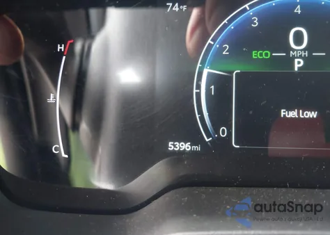 2025 Toyota Corolla Xse z USA, uszkodzony, nr VIN 5YFT4MCE9SP236137